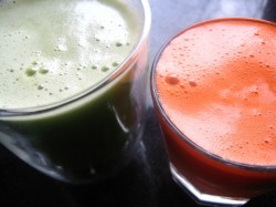 Green-and-Carrot-juices-LARGE-e1321045304625
